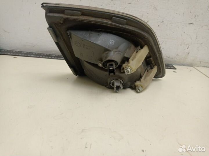 Фонарь внутренний задний правый Mazda Cx-9