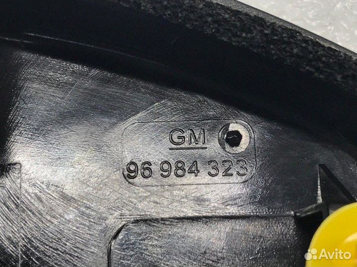 Накладка на зеркало передняя левая Chevrolet Cruze