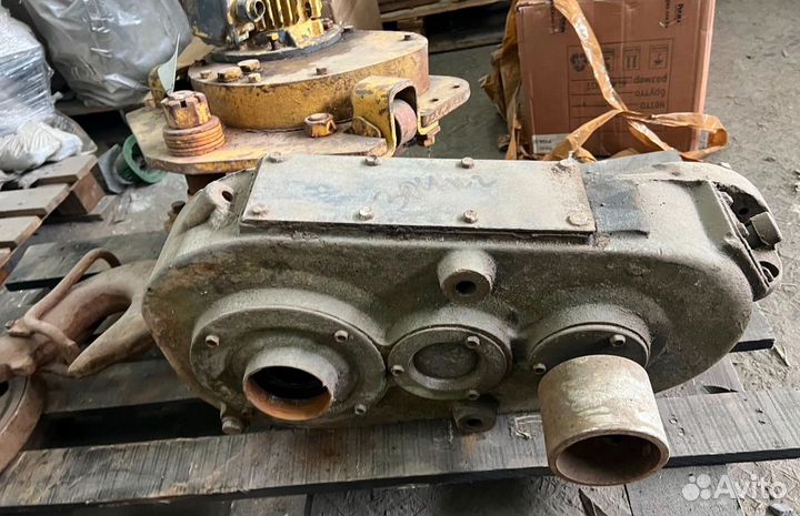 Редуктор А-400 б/у без мотор для кран-балка Таль-тельфер