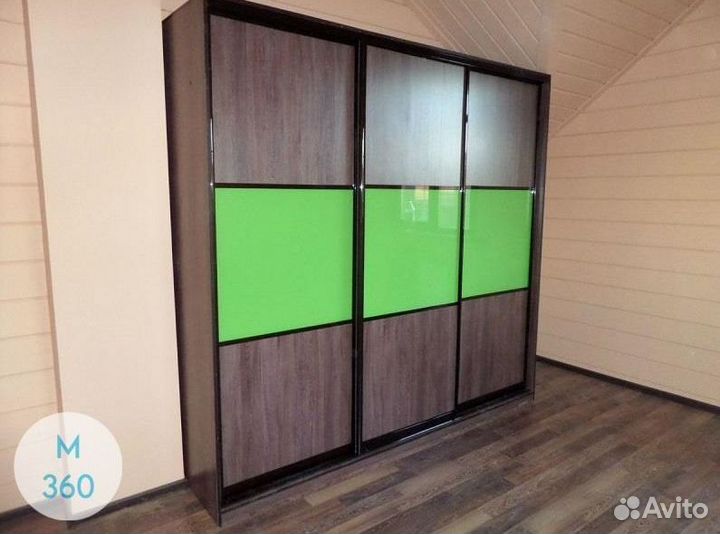 Белый шкаф