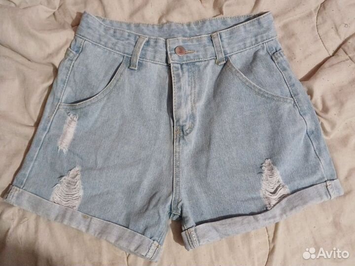 Джинсовые шорты