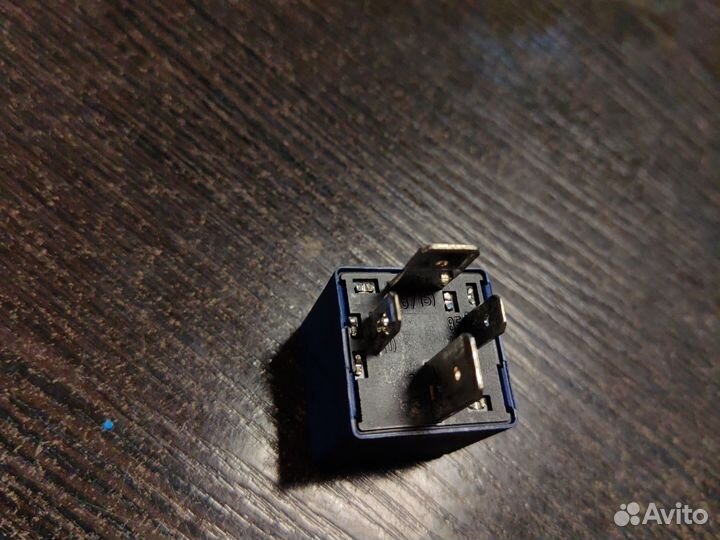 Реле заряда генератора renault megane 3