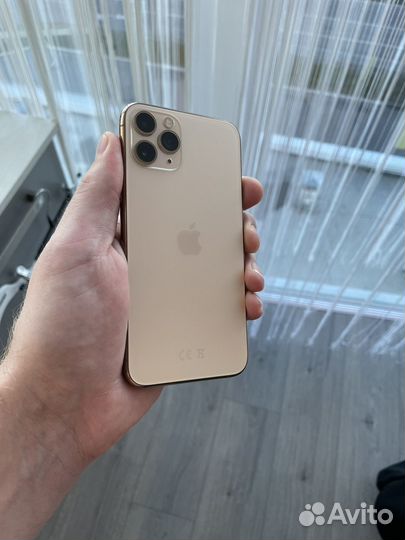 iPhone 11 Pro, 64 ГБ
