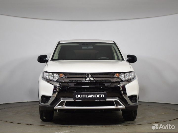 Mitsubishi Outlander 2 CVT, 2022