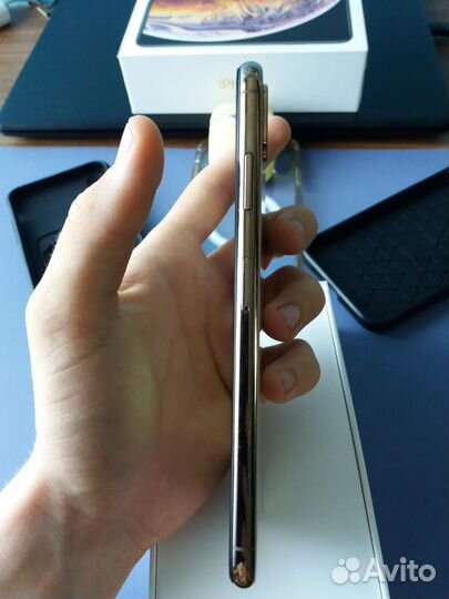 iPhone Xs Max, 64 ГБ