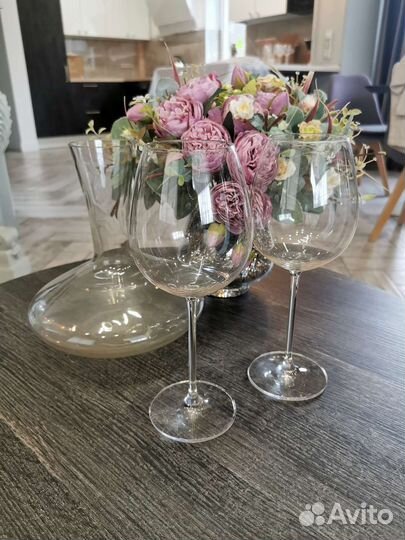 Графин сомелье и бокалы