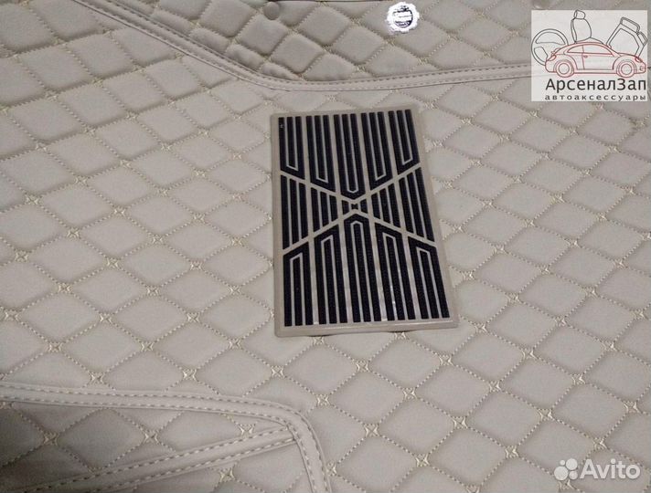 3D автоковрики из экокожи BMW 5 G30 бежевые