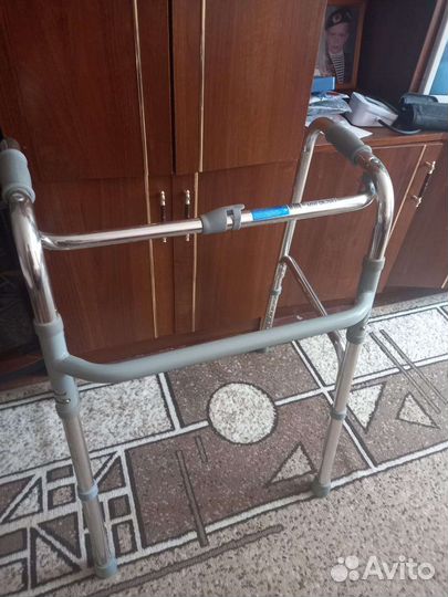 Ходунки для взрослых