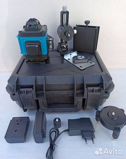 Аккумуляторный лазерный уровень Makita 4D (Арт.973