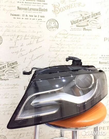 Фара передняя левая Audi A4 B8 2010
