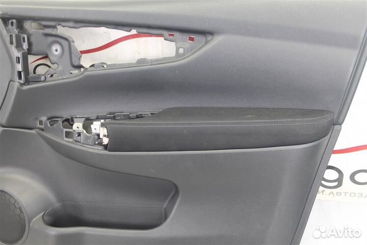 Обшивка двери передней правой Nissan Qashqai J11