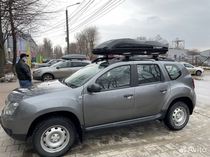 Бокс cybort 480л черный металлик на Duster