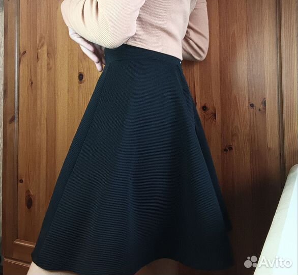 Юбка чёрная солнце