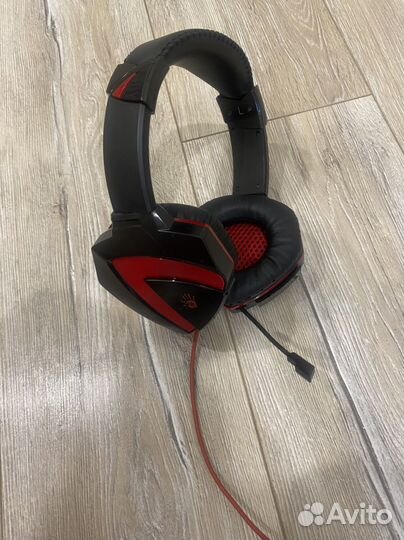 Игровые наушники logitech