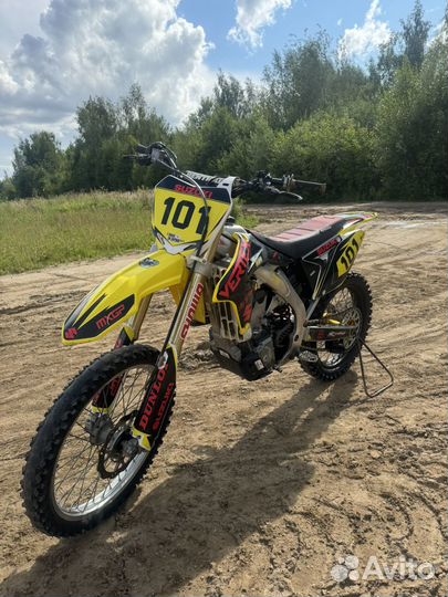Suzuki RM-Z450