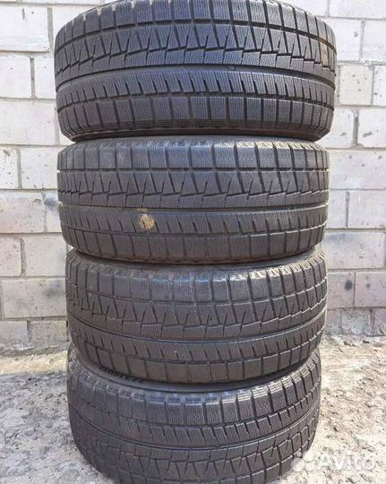 Bridgestone Blizzak RFT 225/50 R17 94Q