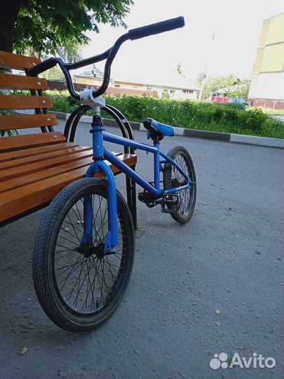 Трюковой велосипед bmx