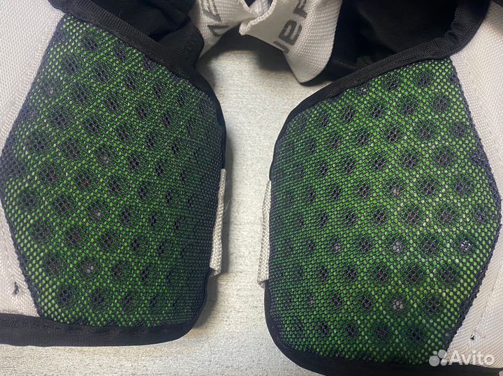 Налокотники хоккейные bauer one 80 SR