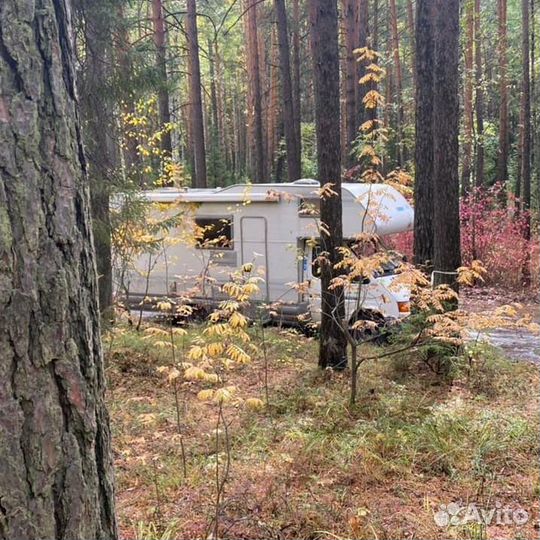 Альковный Ford Transit, 1999