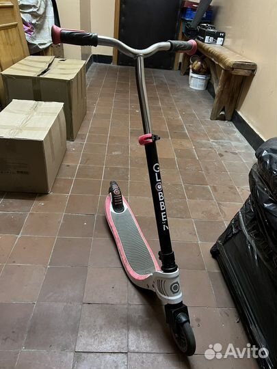 Детский городской самокат globber