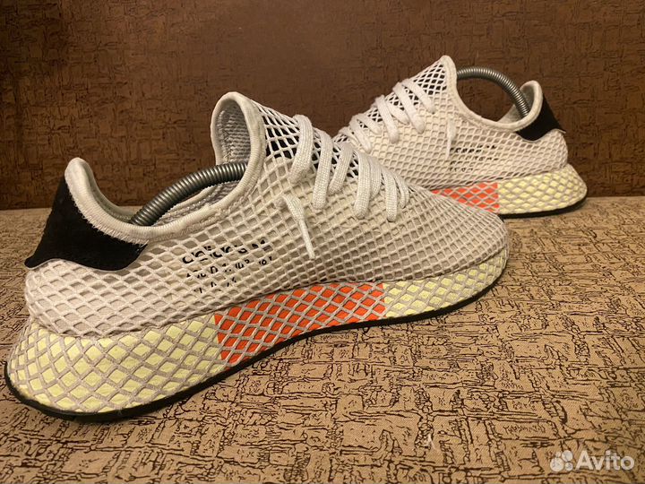 Кроссовки adidas deerupt 42