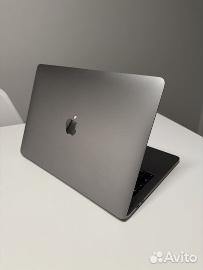 Apple MacBook Pro 13 2019 Intel Core i5 8GB 512GB