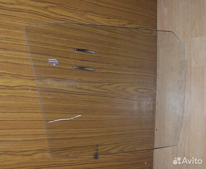 Стекло для Москвич 2141