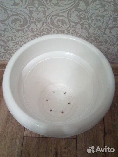 Горшки пластиковые