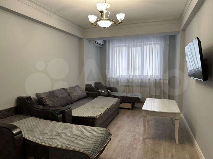 2-к. квартира, 72 м², 6/9 эт.