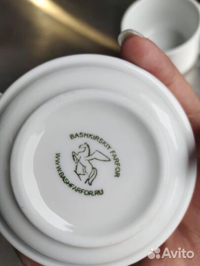 Кофейные чашки белые