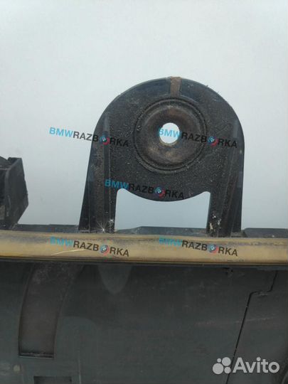 Корпус воздушногo фильтра BMW 7 F01/F02 2011