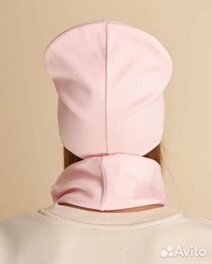 Шапка демисезонная женская