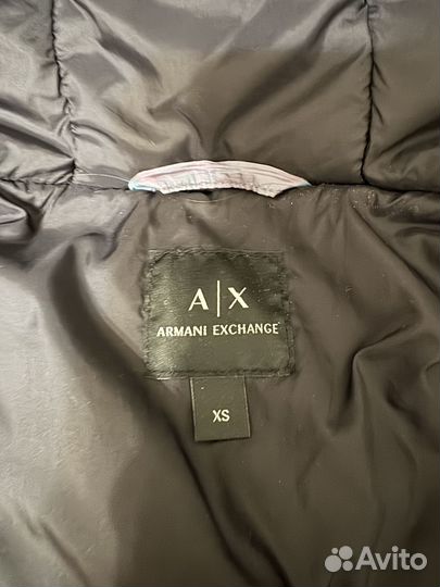 Пальто демисез. женское Armani 44 р