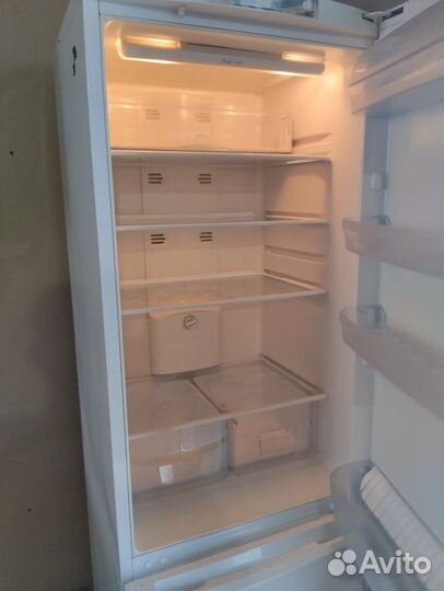 Холодильник indesit бу