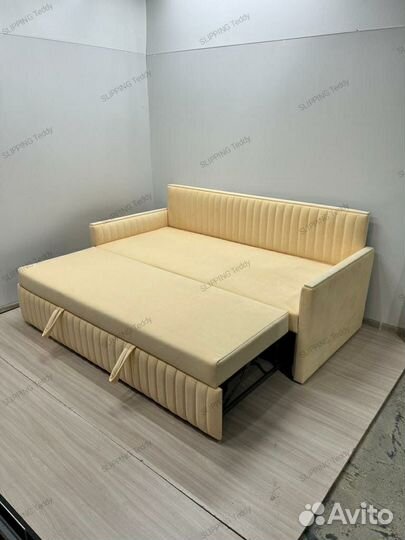 Детская кроватка мягкая