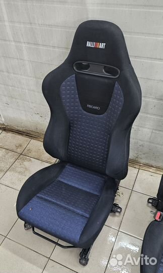 Lancer Evolution Сиденье передние Recaro