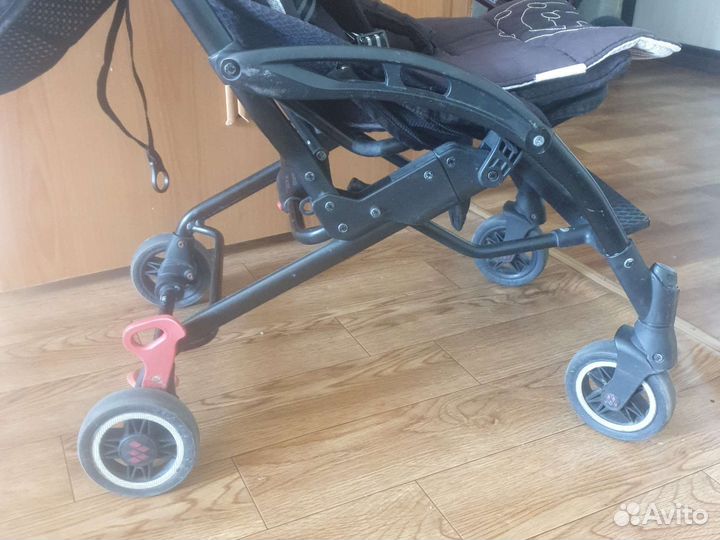 Коляска maclaren