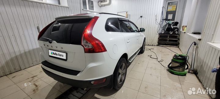 Volvo XC60 2.4 AT, 2010, 220 000 км