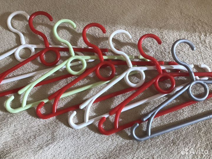 Вешалки плечики детские, 13 шт., Прибалтика