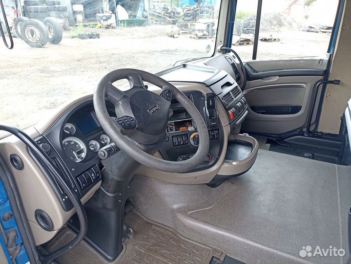 1644281 Кабина Спейс Каб Daf XF105