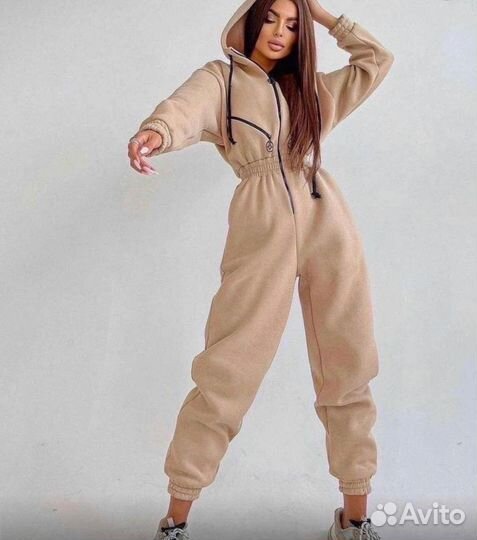 Комбинезон женский спортивный
