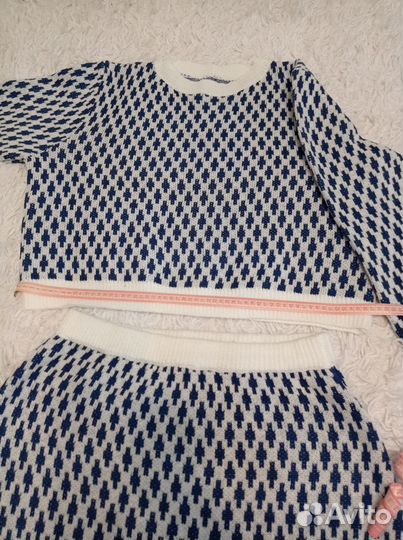 Трикотажный костюм женский с юбкой 58 размер