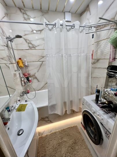 2-к. квартира, 60 м², 5/17 эт.