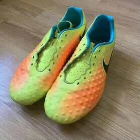 nike magista