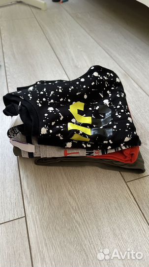 Вещи пакетом на мальчика 122-128