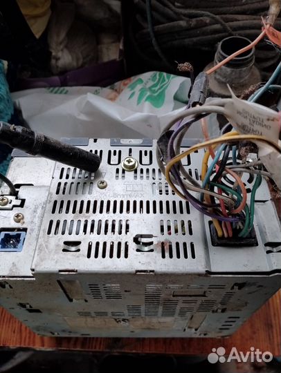 Продам магнитолу