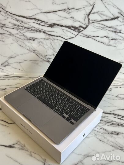 Apple MacBook Pro 13 2020 m1 8gb 256 44 циклов