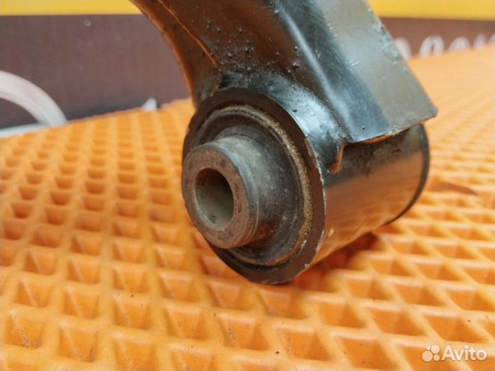 Рычаг передний правый Kia Sorento 2 XM D4HB 2 2011