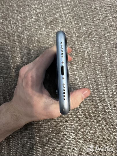 iPhone Xr, 128 ГБ
