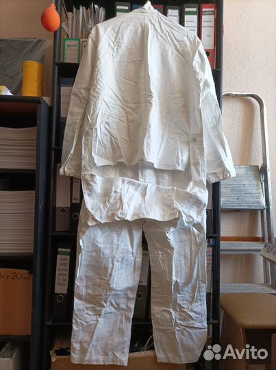 Комбинезон защитный многоразовый белый